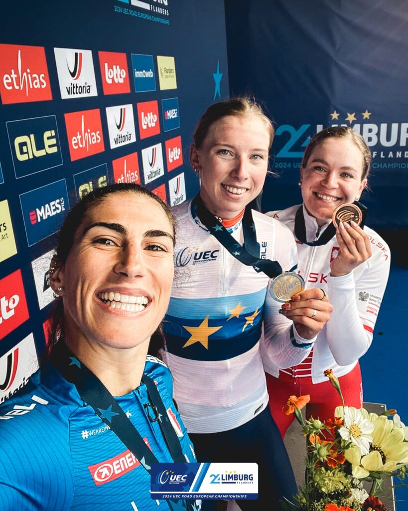 PODIO DE LA EDICIÓN PREVIA EUROPEOS DROME-ARDECHE 2025 - RUTA ÉLITE FEMENINA