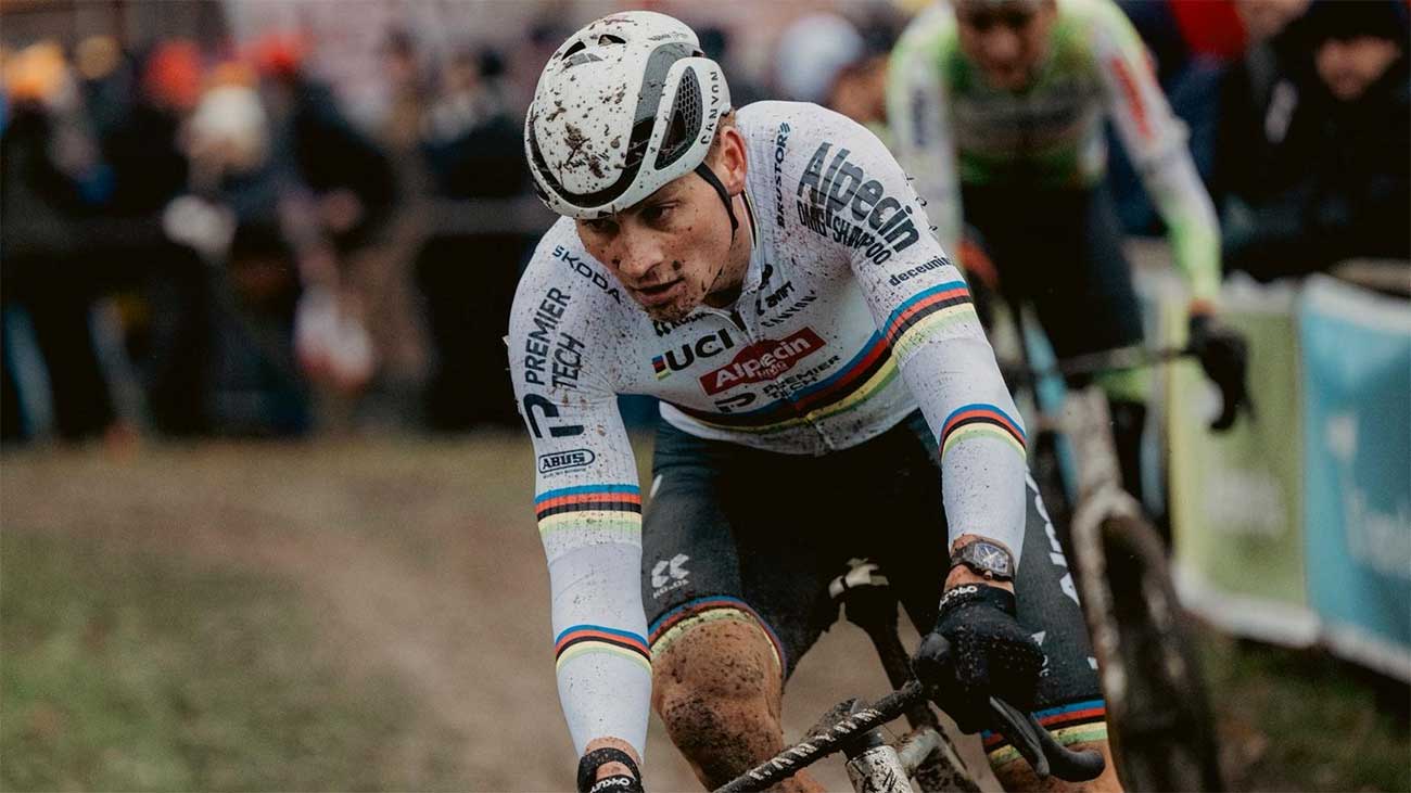CX: Van der Poel, Lucinda Brand y el vacío de Fem van Empel